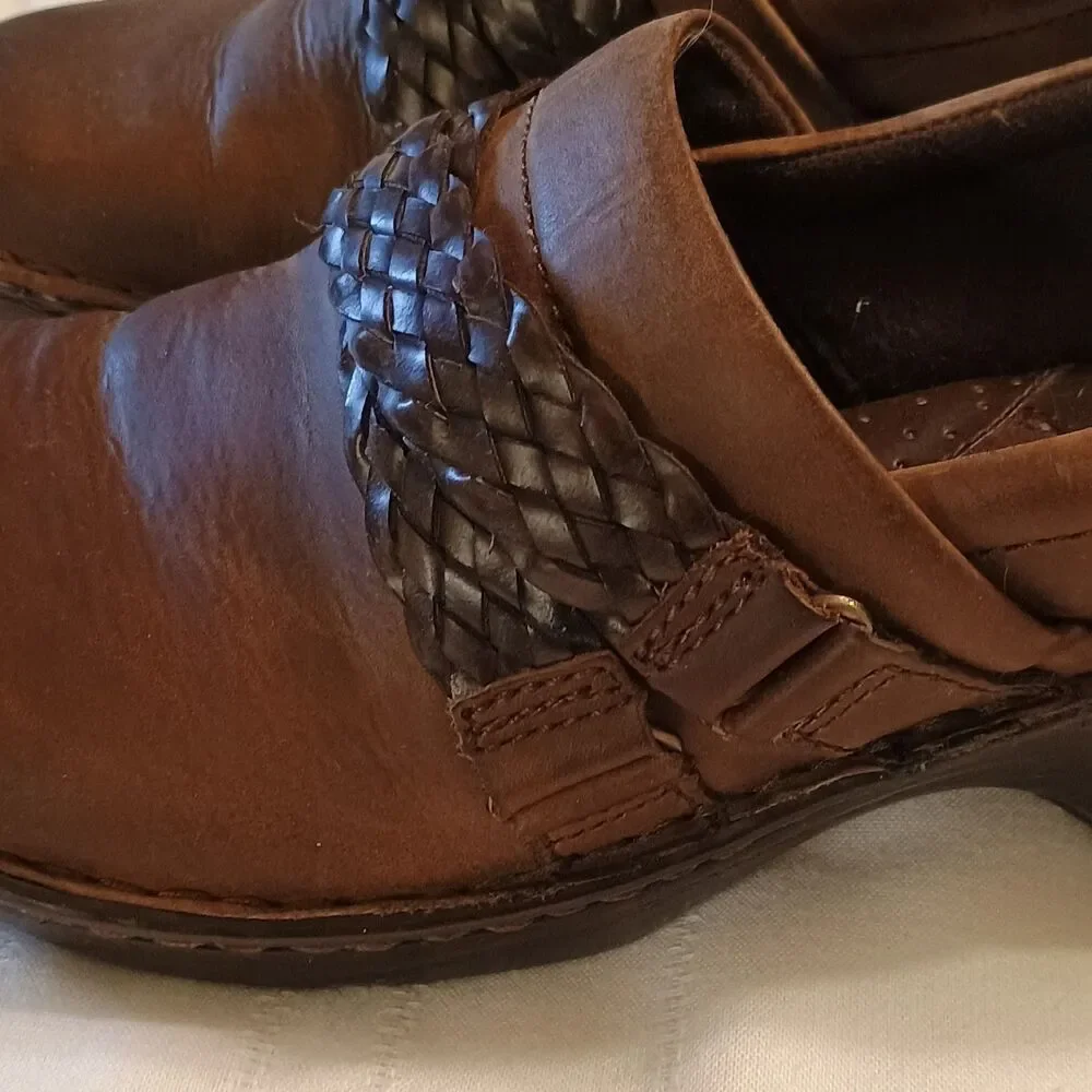 b.o.c Women’s Brown Leather Slip-On Flats Woven Strap Round Toe 9.5